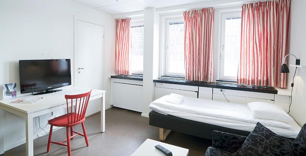 Stf Gaerdet Hotel & Hostel Стокгольм Экстерьер фото