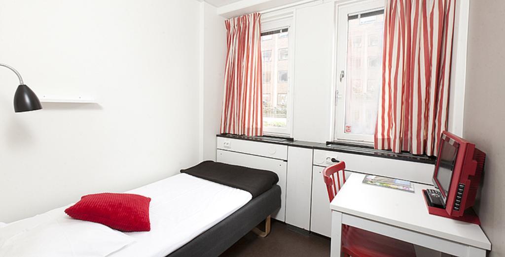Stf Gaerdet Hotel & Hostel Стокгольм Экстерьер фото