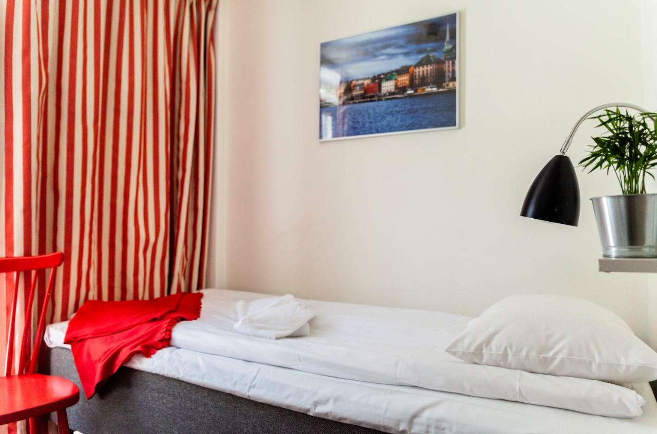 Stf Gaerdet Hotel & Hostel Стокгольм Экстерьер фото